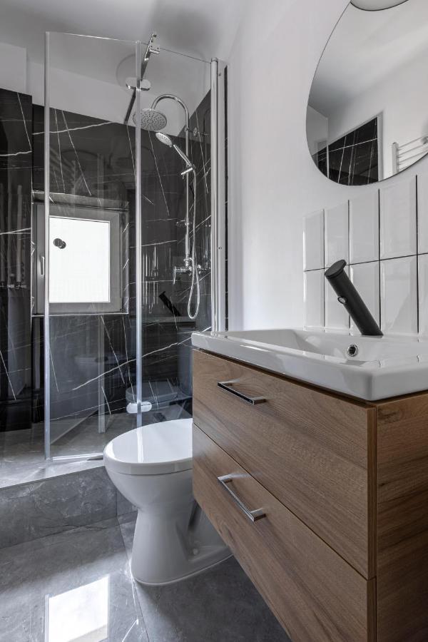 Little Attic By Citylife Suites Bucureşti Exterior foto